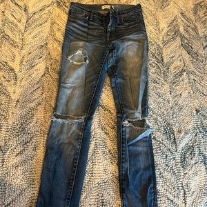 Madewell ripped skinny jeans 25